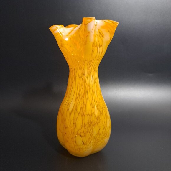 Handcrafted Yellow & White Art Glass Vase - Picture 6 of 10
